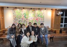 문예대회 작품 전시작업중